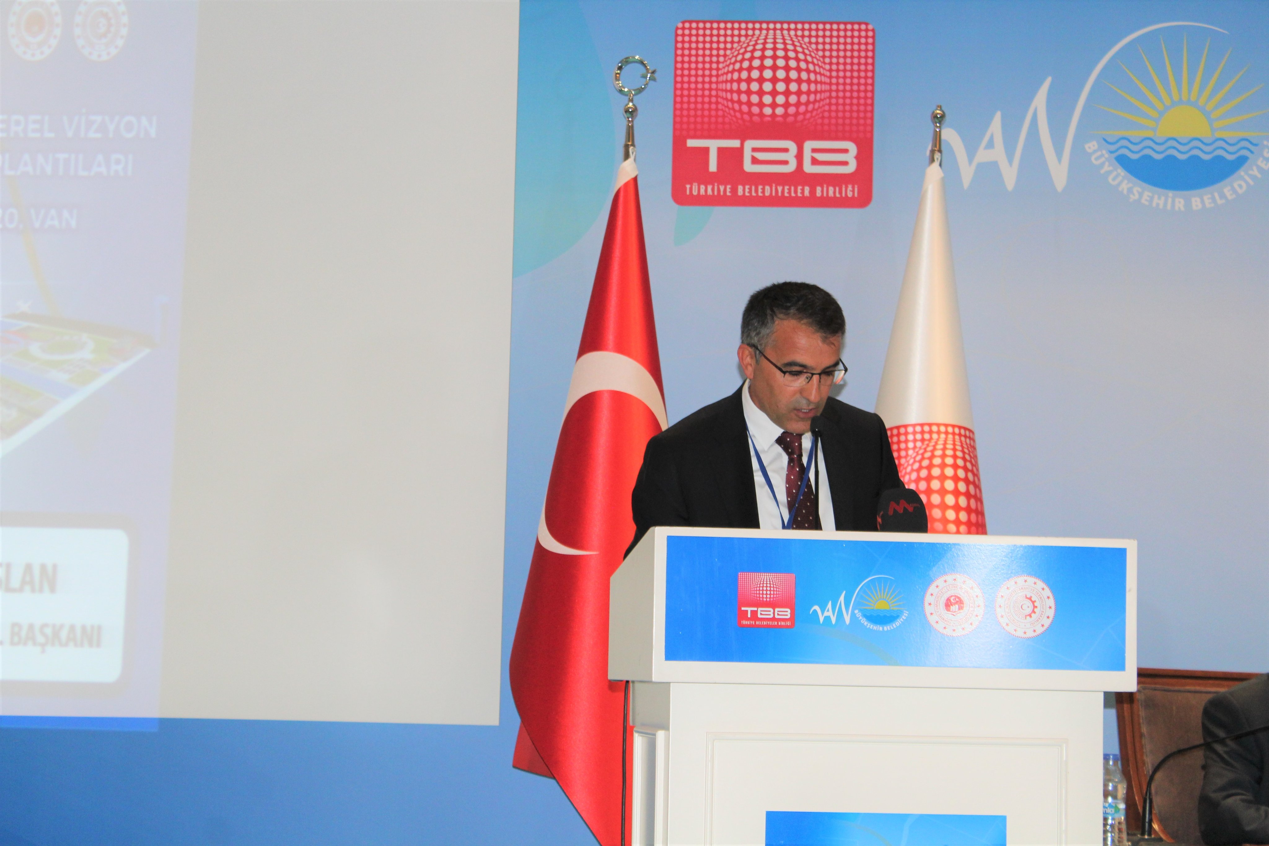 'Kalkınmada Yerel Vizyon Bölgesel Toplantıları'nın ilki  İlimizde Gerçekleştirildi.